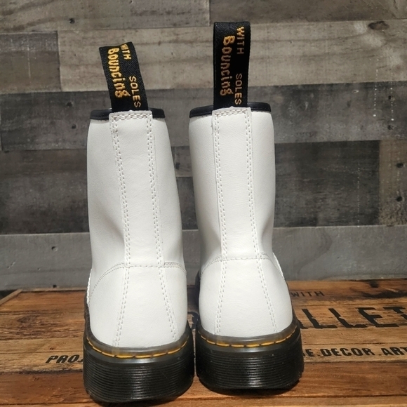 New Dr. Martens Zavala 8-Eyelet Combat Boot - Picture 5 of 10